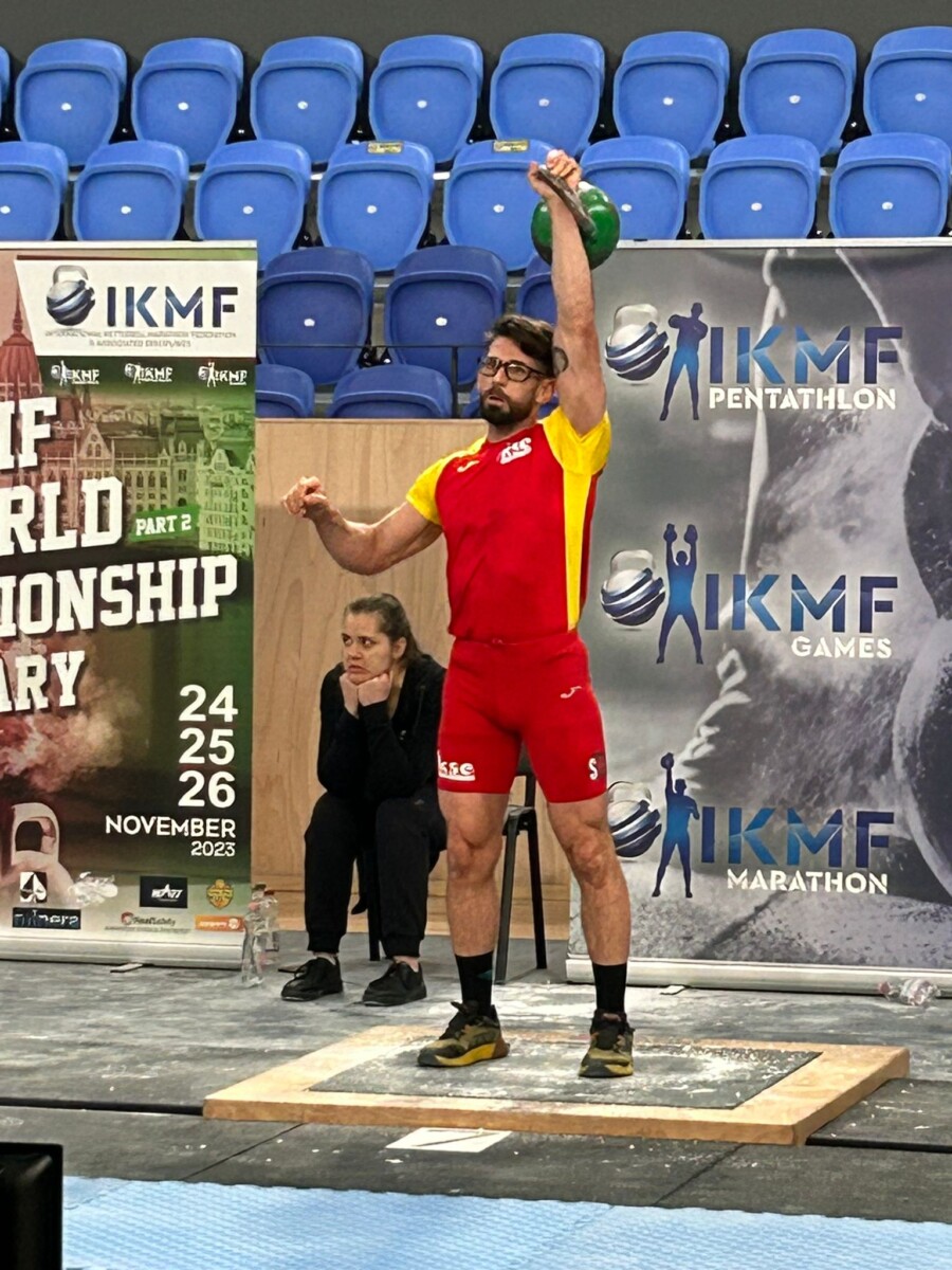 Carlos Broseta Martí campeón mundo Kettlebell Alboraya